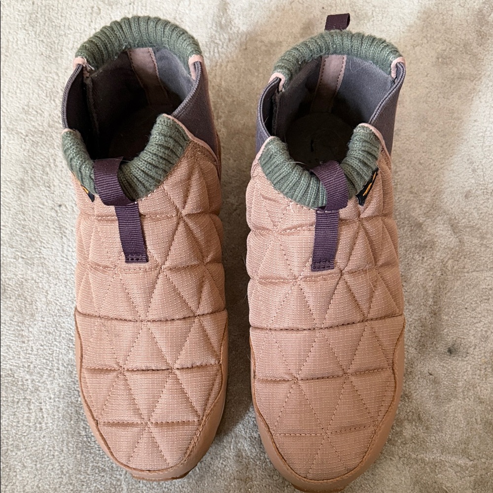 Teva Quilted Slip-On Booties in Mauve Pink & Olive
